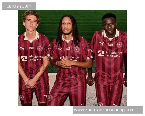 穿越26号球衣的传奇足球明星与他们的辉煌故事