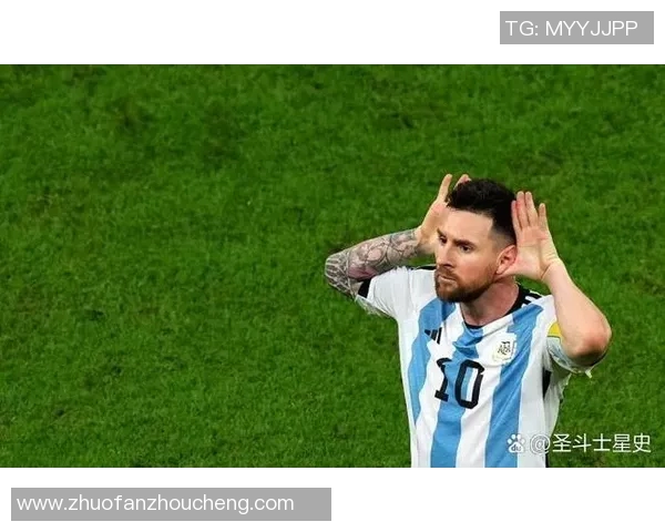 历史足球明星地位排名揭晓谁是足球史上最伟大的球员